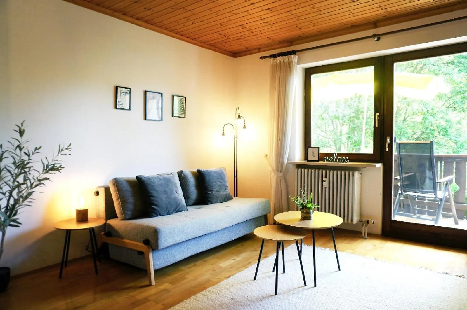 Gemuetliche Ferienwohnung Mit Blick Ins Gruene 茨维泽尔